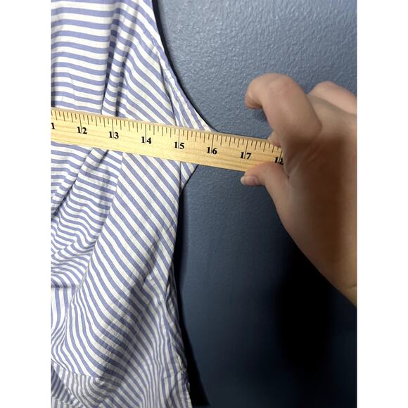 Nine West Sleeveless Button Down Women's Size Medium Lagenlook Preppy Office - Picture 6 of 6